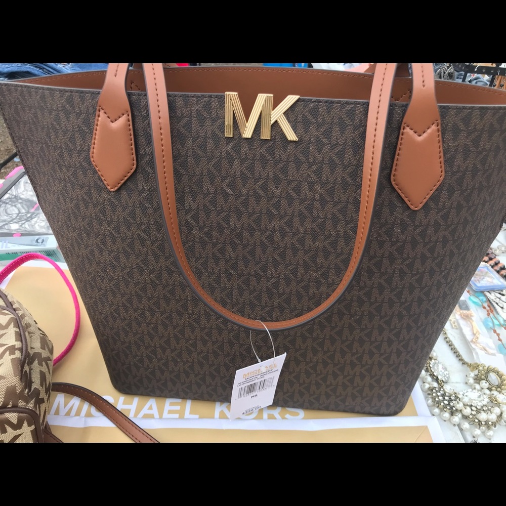 Michael Kors Montgomery Tote